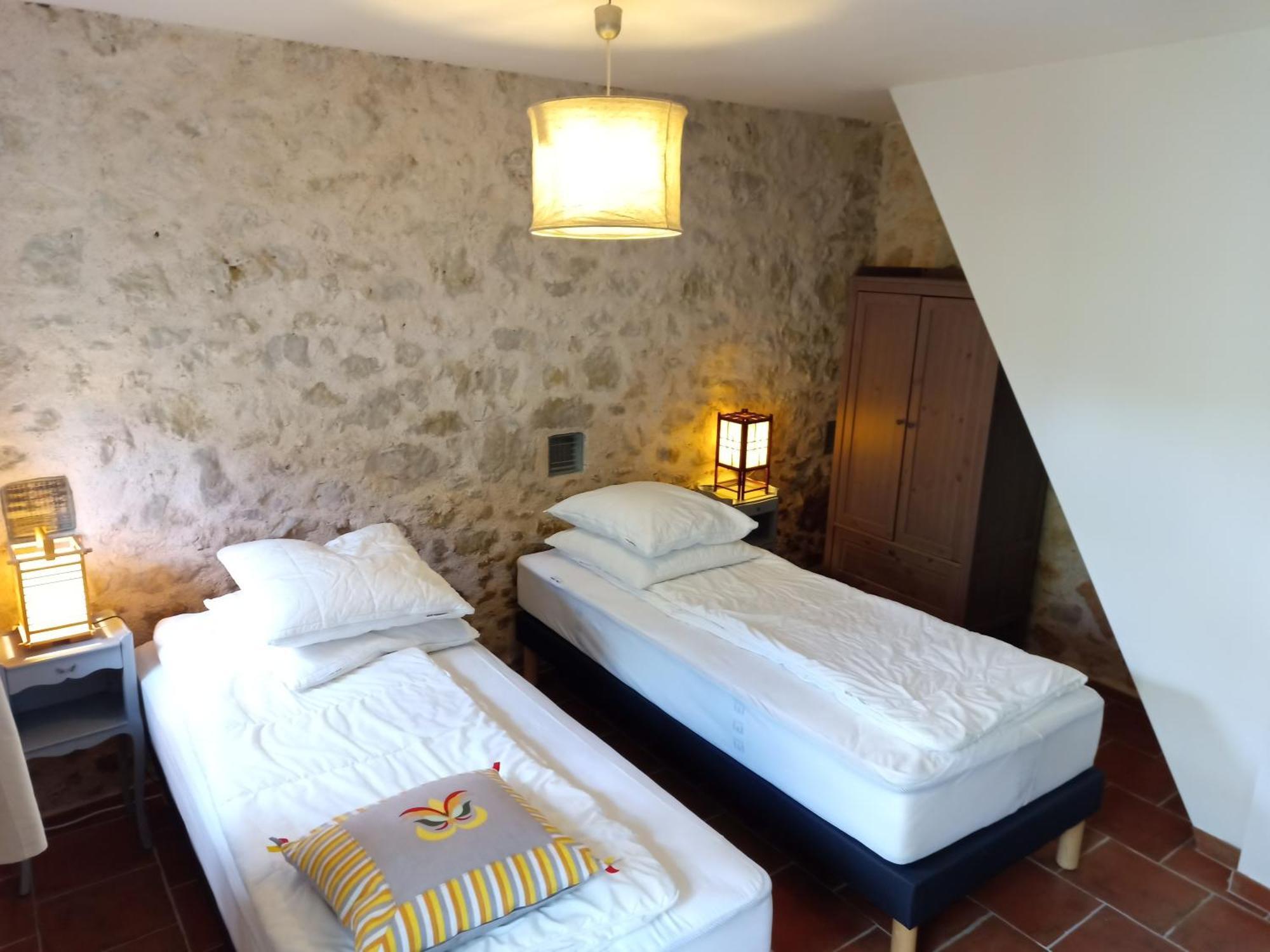 Le Gavachon Bed and Breakfast Leboulin Eksteriør billede