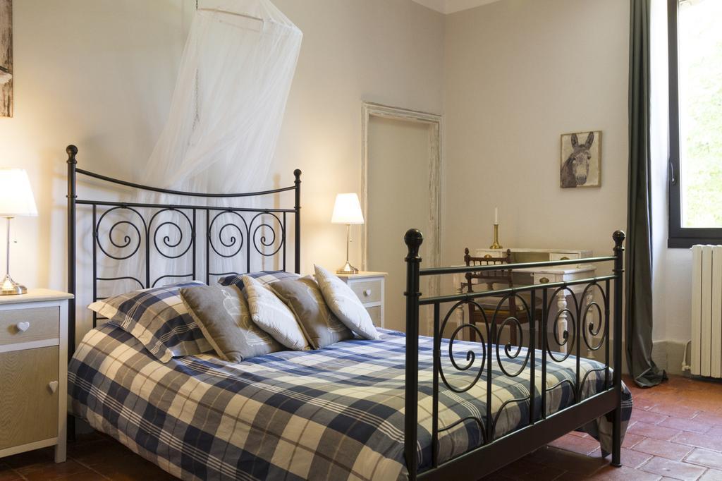 Le Gavachon Bed and Breakfast Leboulin Eksteriør billede