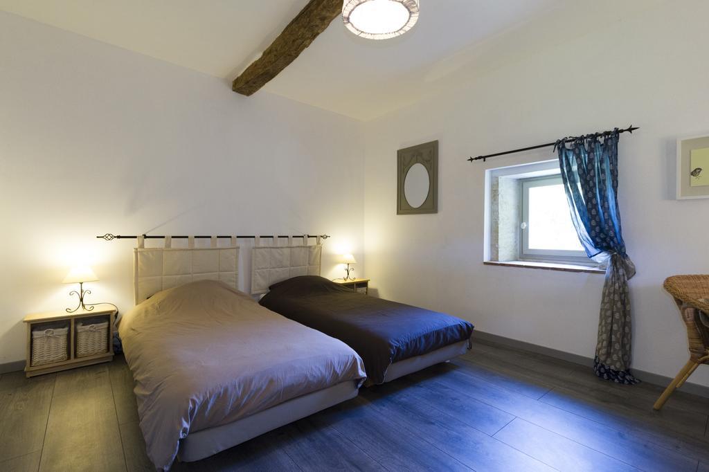 Le Gavachon Bed and Breakfast Leboulin Eksteriør billede